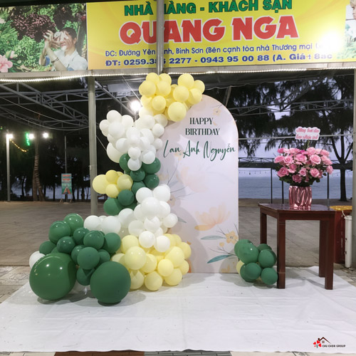 trang-tri-sinh-nhat-tai-nha-hang-quang-nga