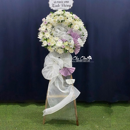 vong_hoa_chia_buon_phuong_bao_an