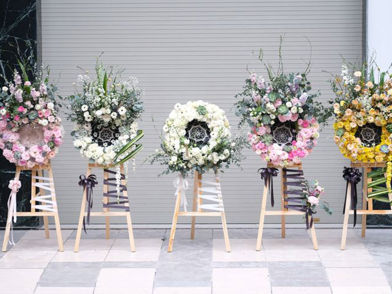 Hỗ trợ gia quyến hoa lễ tang