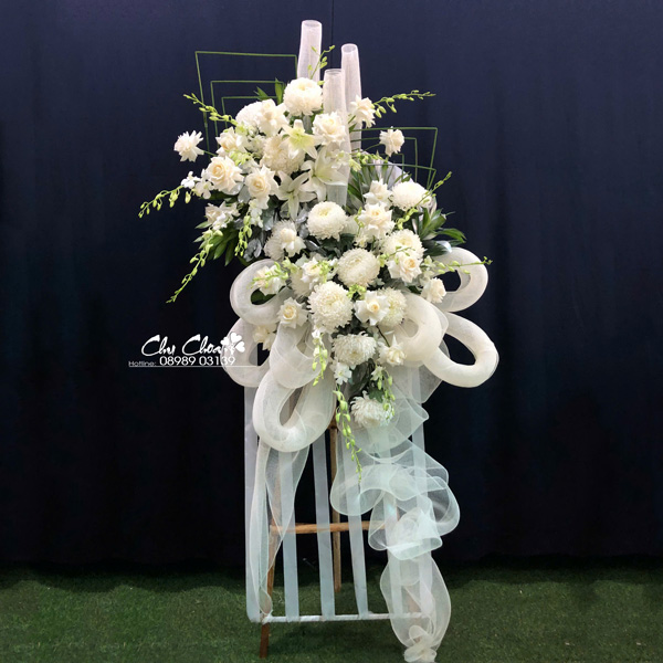 hoa-vieng-dep-la-mat